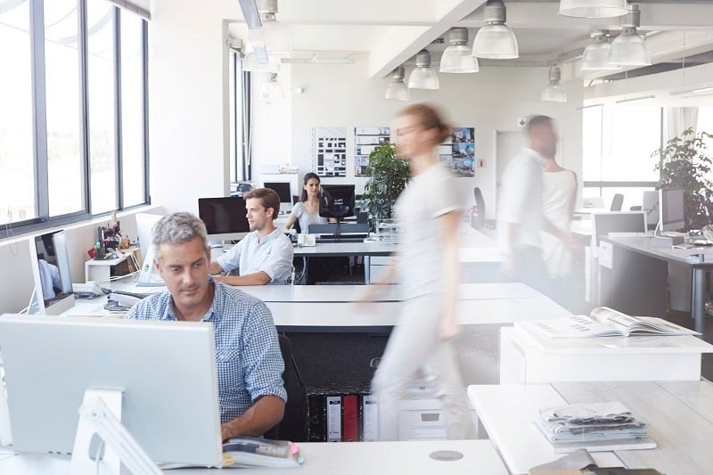 Hot Desking Essentials For A Safe, Flexible Workplace